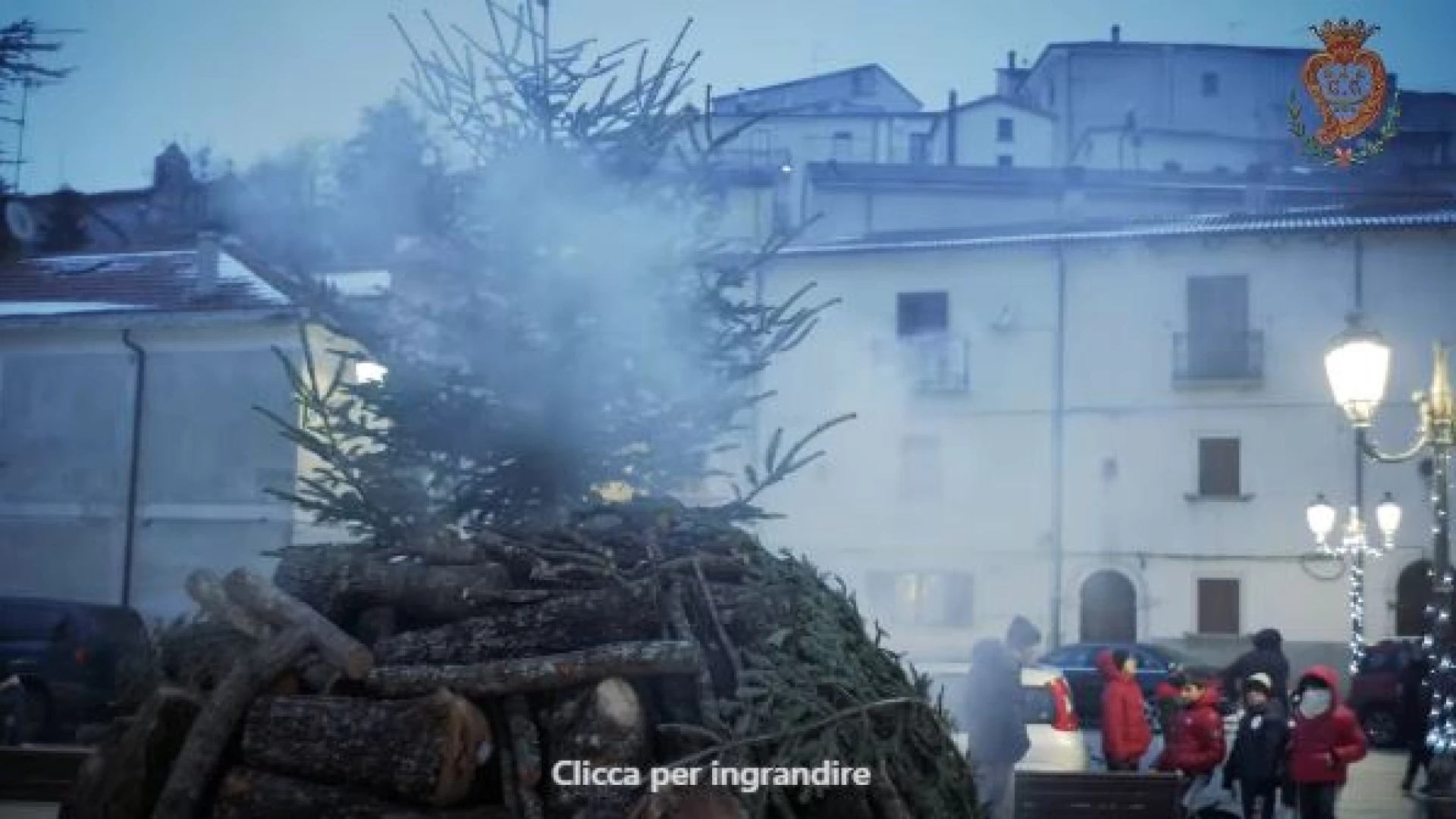 Vastogirardi: i fuochi di Sant'Antonio "accendono" la tradizione in paese. GUARDA IL VIDEO